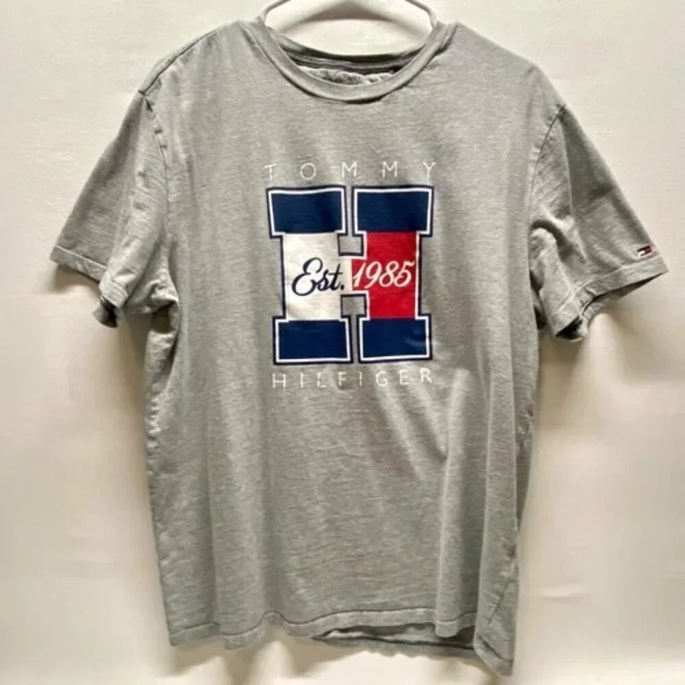 Tommy Hilfiger T-Shirt Men's Large Gray TH Graphic Logo Short Sleeve‎ Tee GUC